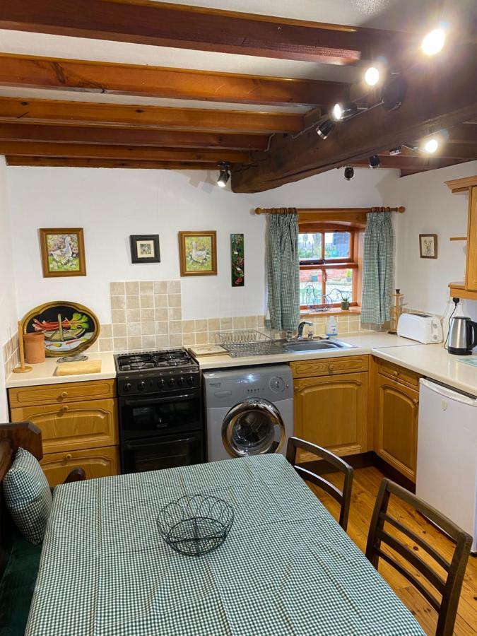Bank Farm Cottages Nantwich Exterior photo